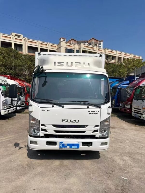 Second-hand box truck Isuzu KV100 - Image 3