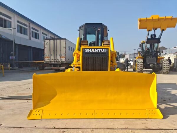 Second-hand Shantui SD13 bulldozer - Image 7