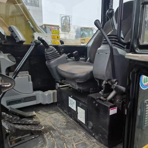 Caterpillar 307E2 Excavator - Image 3