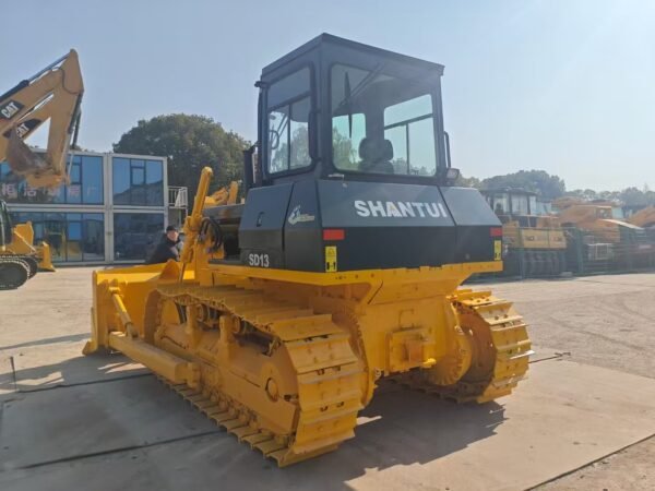 Second-hand Shantui SD13 bulldozer - Image 10