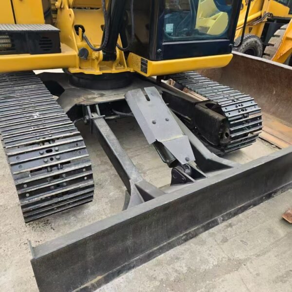 Caterpillar 307E2 Excavator - Image 4