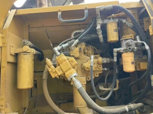 Premium Caterpillar 336D2L - Image 2