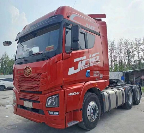 Faw Tractor Head 6x4