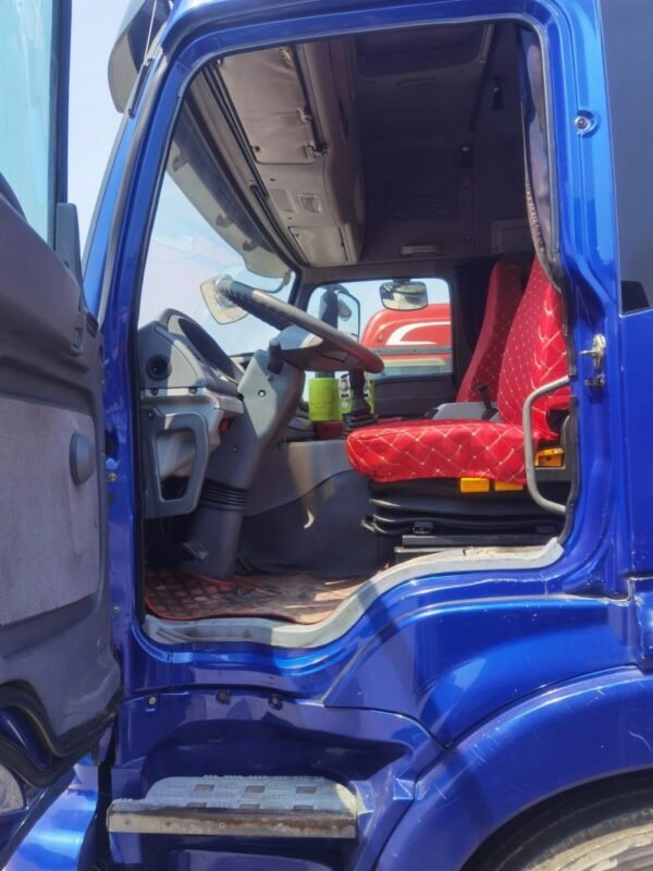 Foton Auman 6x4 Tractor Truck - Image 2