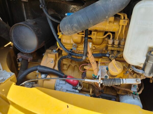 Reconditioned excavator CARTER 303.5E - Image 5
