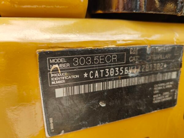 Reconditioned excavator CARTER 303.5E - Image 6