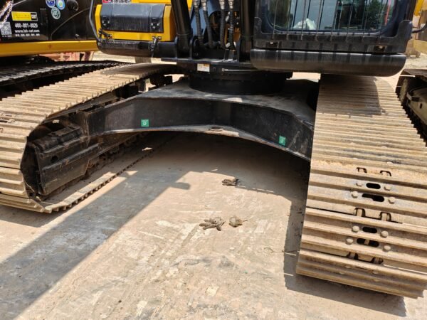 Reconditioned excavator Sany 215C - Image 5