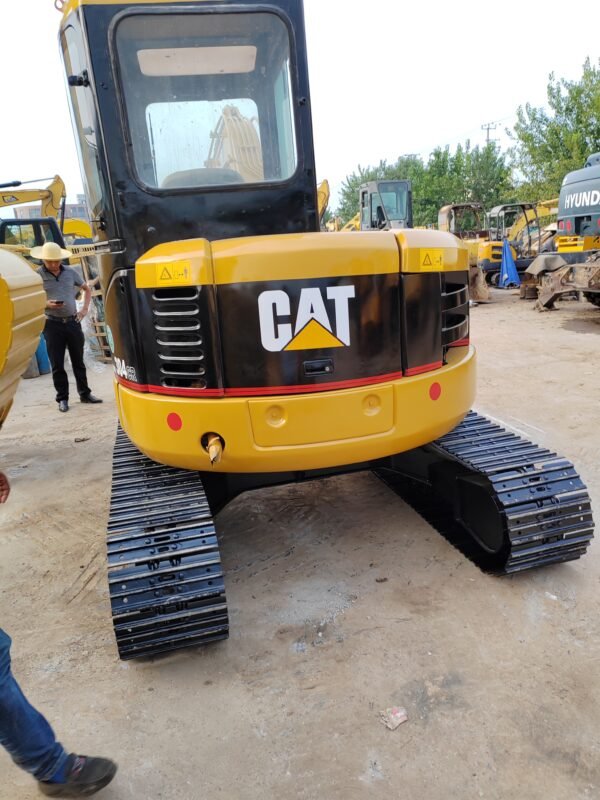 Reconditioned excavator CARTER 304 - Image 3