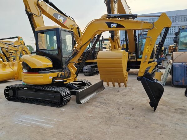 Reconditioned excavator CARTER 304 - Image 7